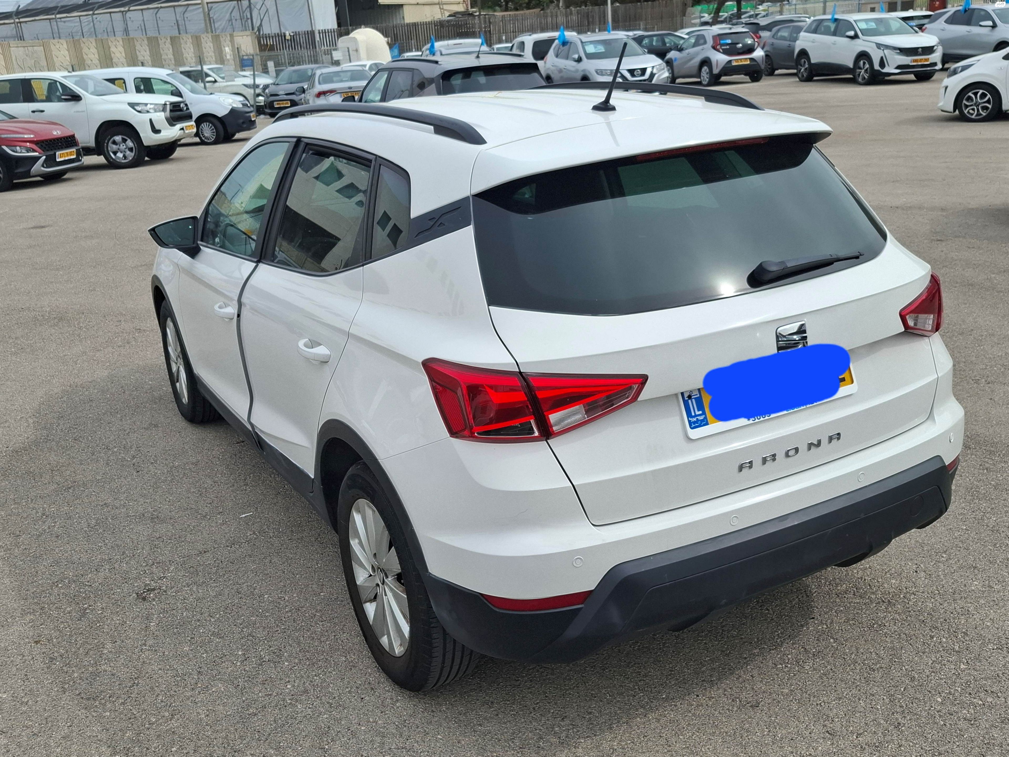 מודעת רכב סיאט ארונה