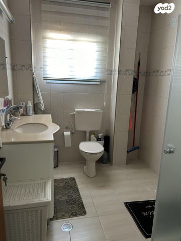 בית פרטי/ קוטג', עולי הגרדום 4, מרכז העיר, קרית שמונה