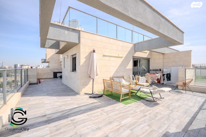 גג/ פנטהאוז, מור, לבנה, תל אביב יפו