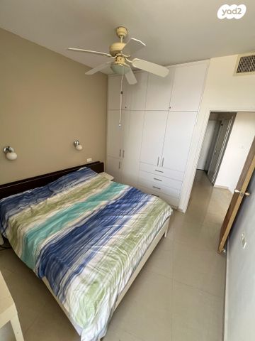 דירת גן, דרך בן גוריון 136, בת ים