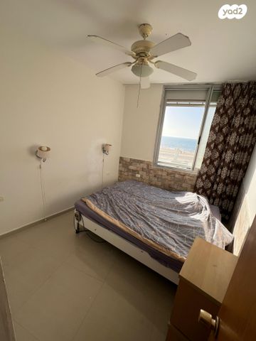 דירת גן, דרך בן גוריון 136, בת ים