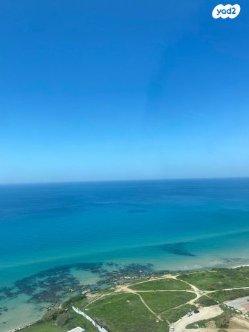 גג/ פנטהאוז, המלכים 6, קרית צאנז, נתניה