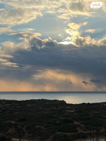 דירה, עין גדי 4, עין הים, חדרה