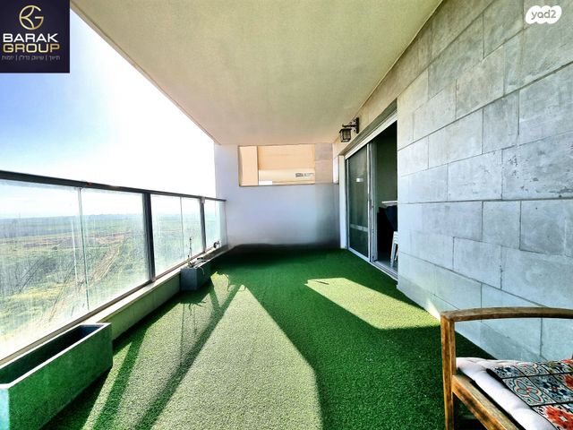 דירה, אלונים 28, קרית השרון, נתניה