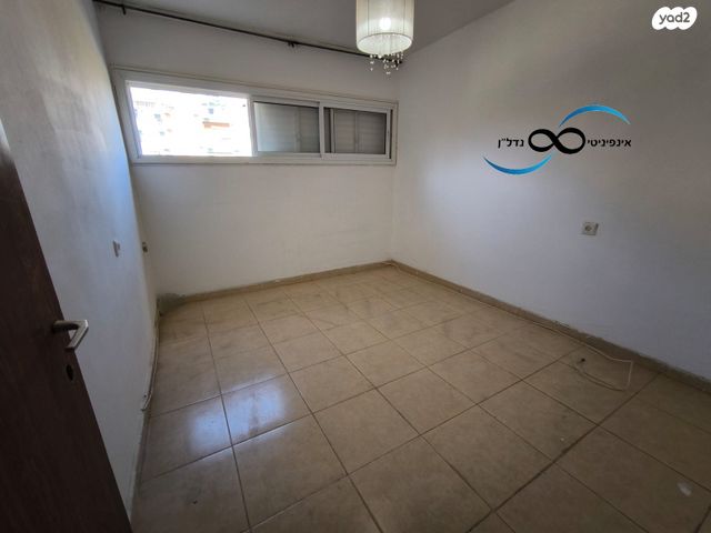 דירה, אלי כהן, רמת הנשיא, בת ים