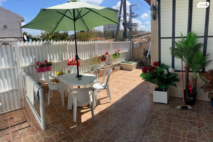 בית פרטי/ קוטג', החבצלת, שיכוני המזרח, ראשון לציון