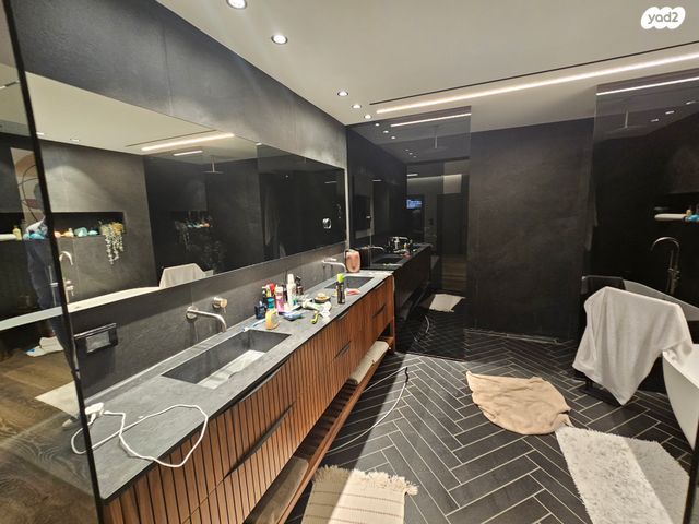 דו משפחתי, מוצקין הותיקה, קרית מוצקין