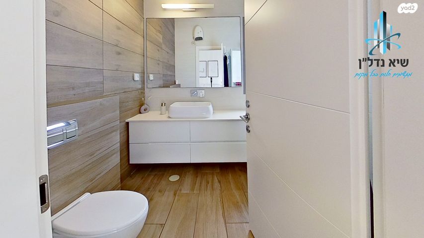 גג/ פנטהאוז, הסירה 16, נאות רבין, יבנה