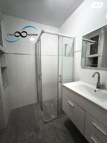 דירה, אלי כהן, רמת הנשיא, בת ים