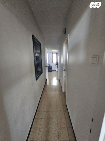 דירה, קרית ים