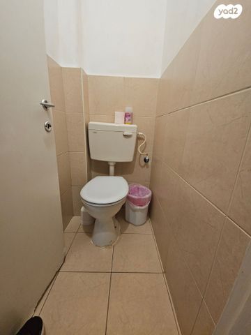 דירה, כובשי החרמון 13, רמת הנשיא, בת ים