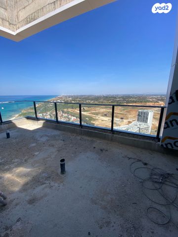 גג/ פנטהאוז, המלכים 6, קרית צאנז, נתניה