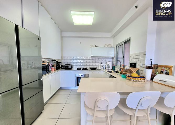 דירה, אלונים 28, קרית השרון, נתניה