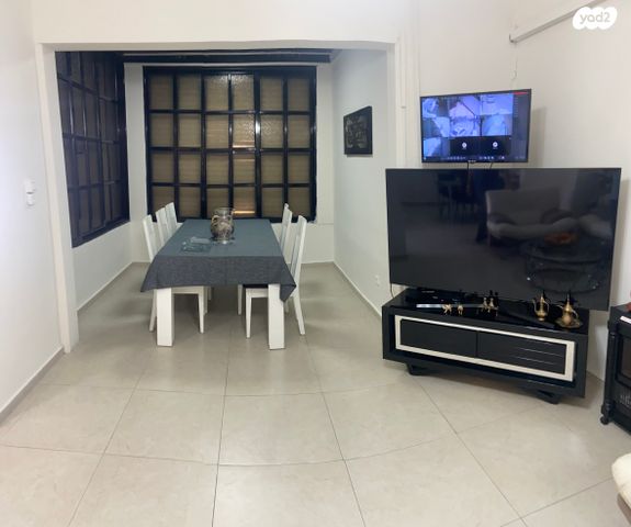 בית פרטי/ קוטג', החבצלת, שיכוני המזרח, ראשון לציון