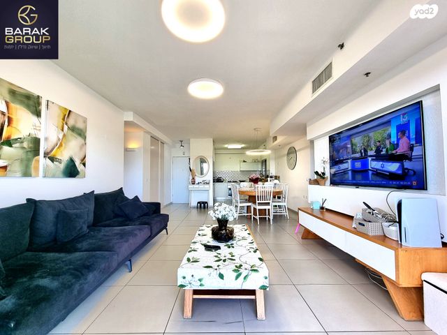 דירה, אלונים 28, קרית השרון, נתניה