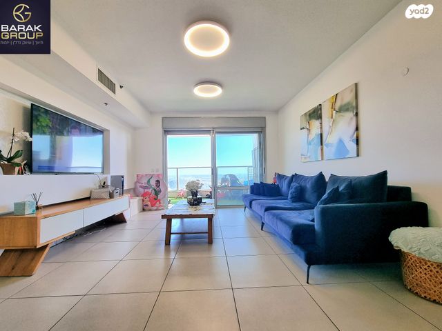 דירה, אלונים 28, קרית השרון, נתניה