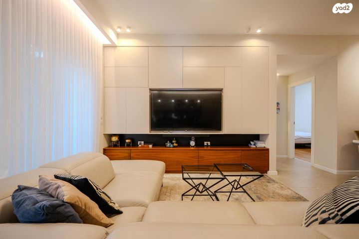 דירת גן, ירושלים, גבעת שמואל