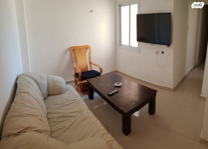 דירה, רש"י, שכונה ד', באר שבע