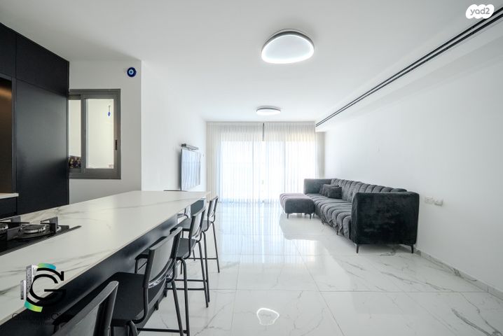 גג/ פנטהאוז, מור, לבנה, תל אביב יפו