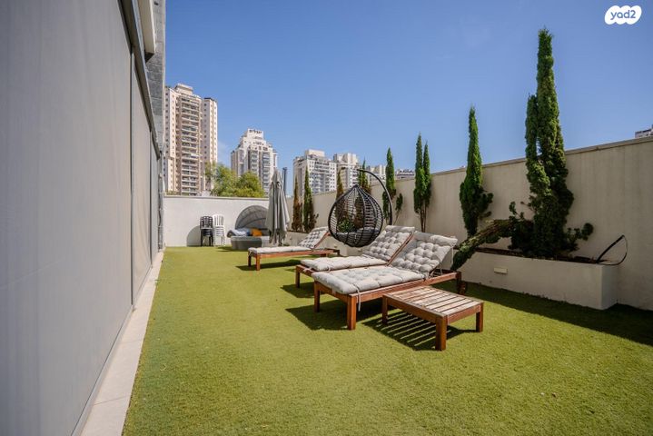 דירת גן, ירושלים, גבעת שמואל