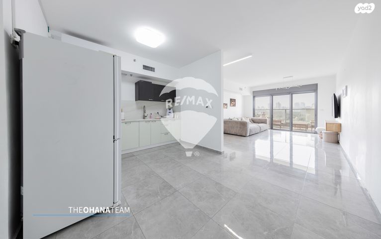 דירה, דוד רזניק 11, גלי הים, נתניה