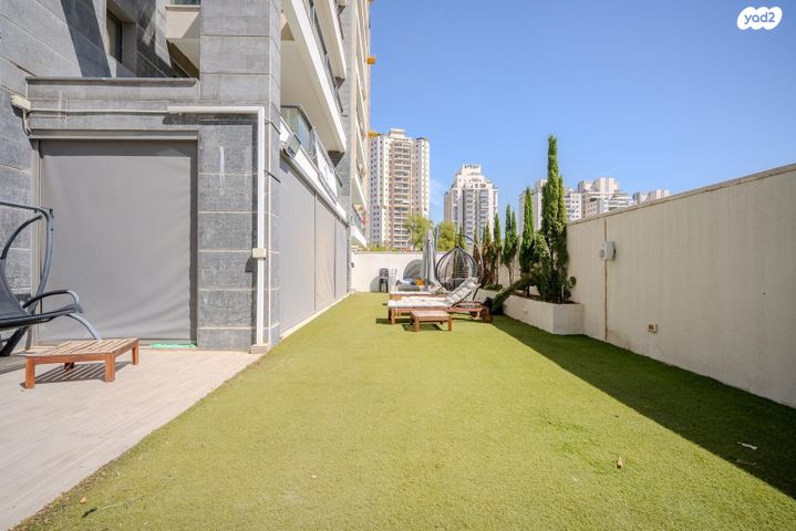 דירת גן, ירושלים, גבעת שמואל