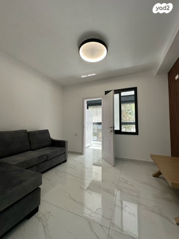 יחידת דיור, דרך יד לבנים 79, חיפה