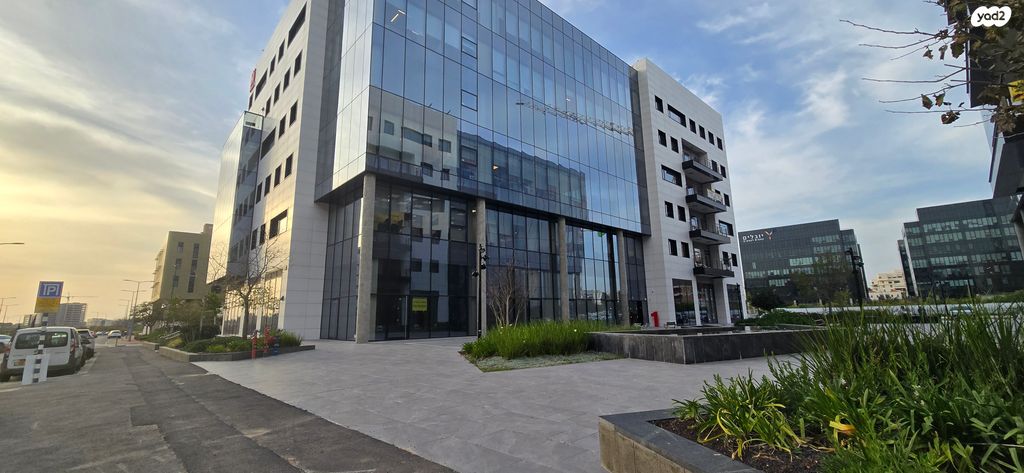 משרדים, אילן רמון 1, שאר העיר, נס ציונה