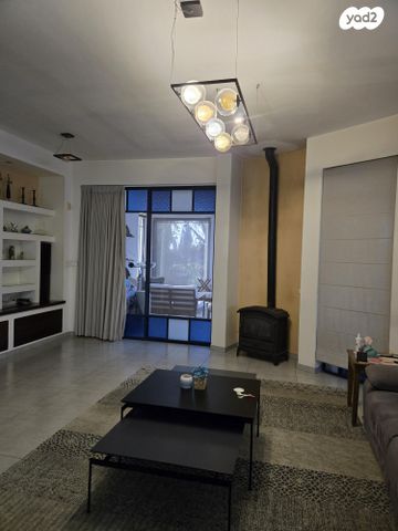 משק עזר, שכונת שמעיה 1, באר טוביה, באר טוביה