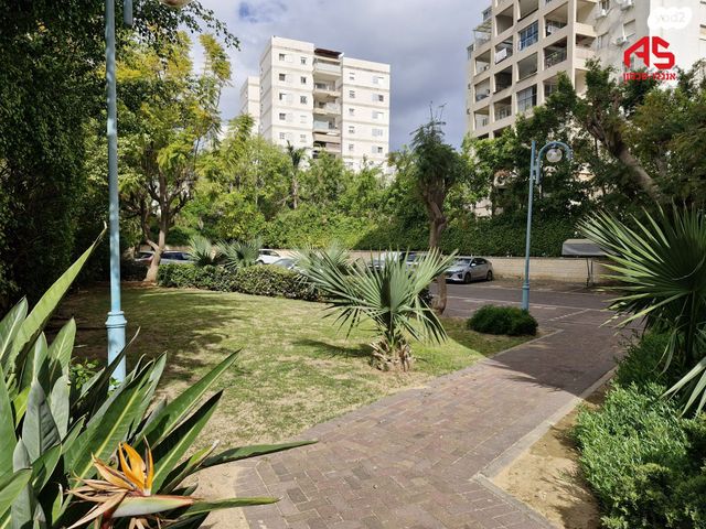 דירה, חטיבת הנח"ל, הפארק - צפון ותיק, חדרה