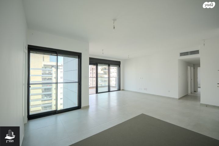 דירה, משה רינת 4, קרית רבין, חולון