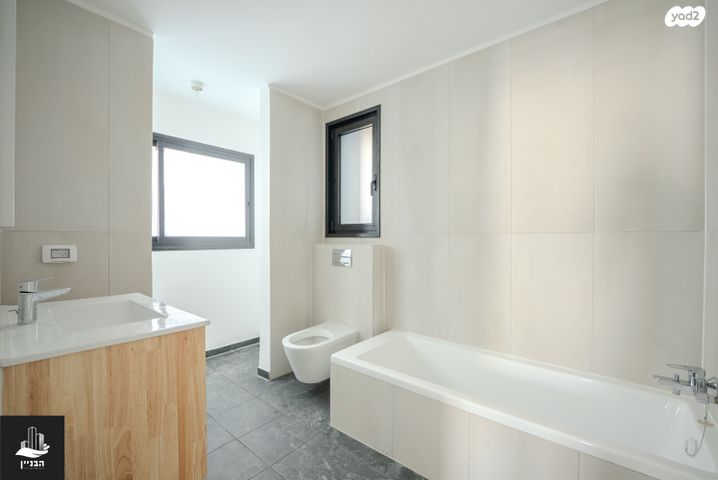 דירה, משה רינת 4, קרית רבין, חולון