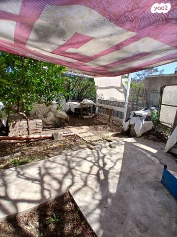 דו משפחתי, קצרין