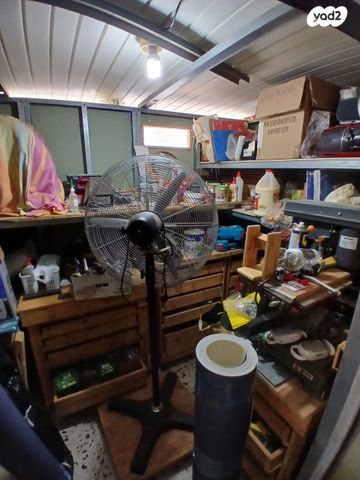 דו משפחתי, קצרין