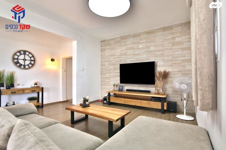 דו משפחתי, קרית ים