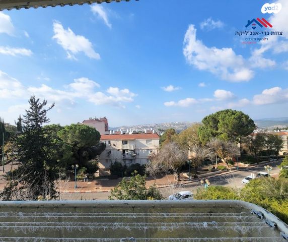 דירה, מעלה חסון, שכונה ותיקה - מרכז העיר, מעלות תרשיחא