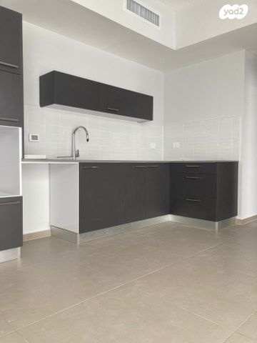 דירה, פרזון, יד אליהו, תל אביב יפו