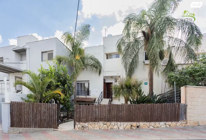 בית פרטי/ קוטג', השיקמה, רובע ב', אריאל