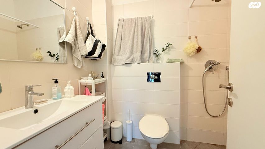 דירה, אחד העם 6, הרצליה, חיפה