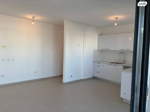 דירה, אלי יבלון, נוריות, ראשון לציון