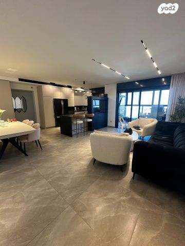 דירה, יוסף בורג 92, נווה זאב, נאות אילן, באר שבע