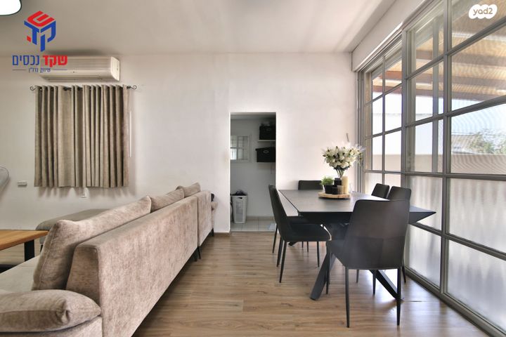 דו משפחתי, קרית ים