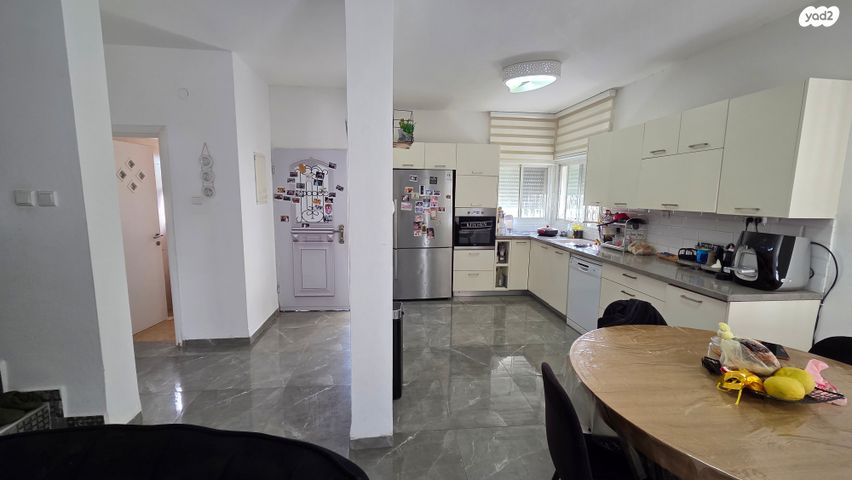 דירת גן, מעלה נוף, מעלה נוף, טירת כרמל