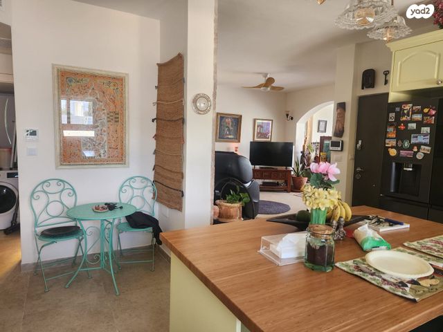 גג/ פנטהאוז, בית הערבה 11, תלפיות, ירושלים