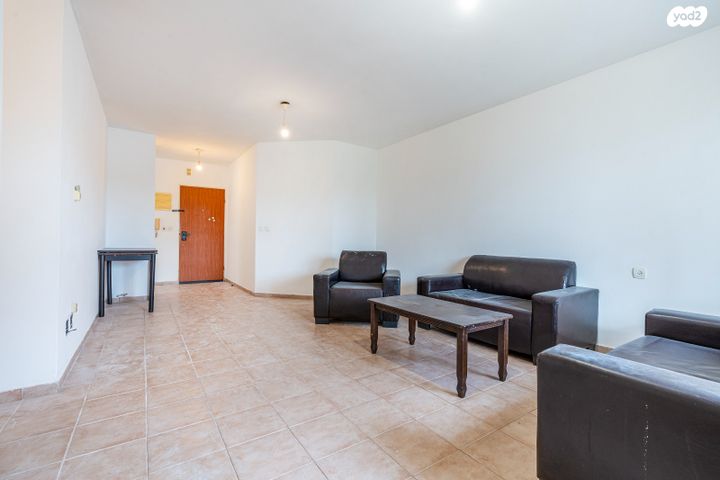 דירה, נחל פרת, אחוזת דניה, חדרה