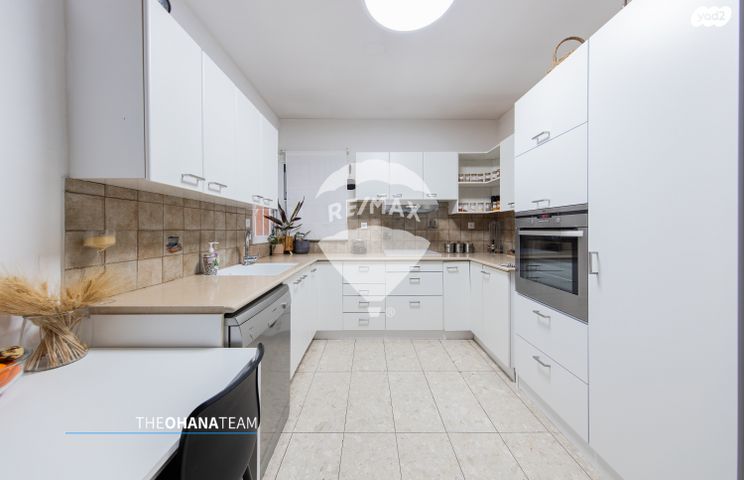 דו משפחתי, עירית, רמת פולג, נתניה