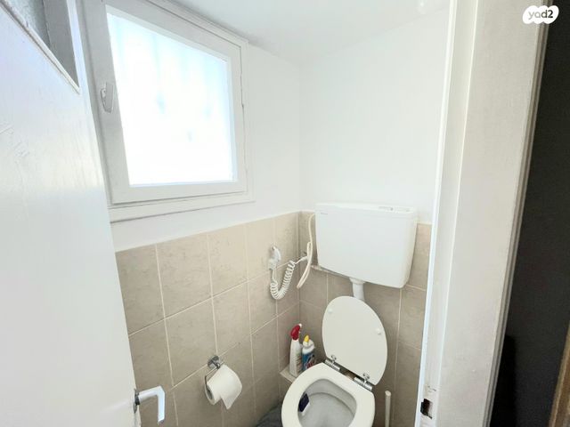 דירה, גנסין, גבעת הרמבם, גבעתיים