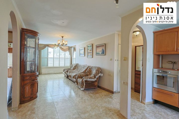 דירה, א.ל. זיסו, יד התשעה, שביב, הרצליה