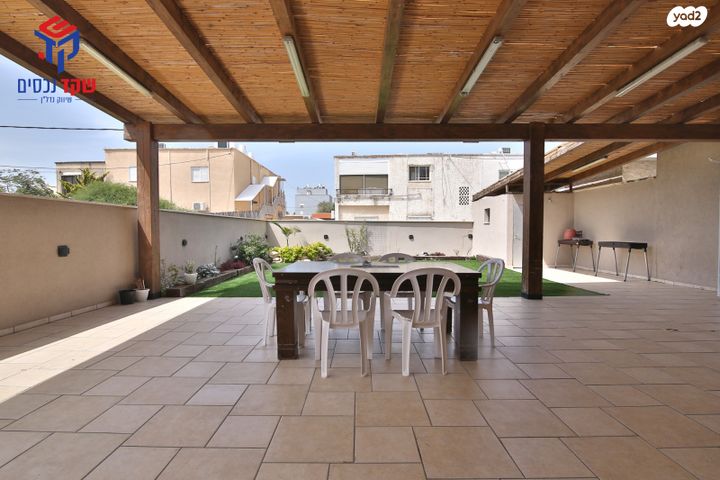 דו משפחתי, קרית ים