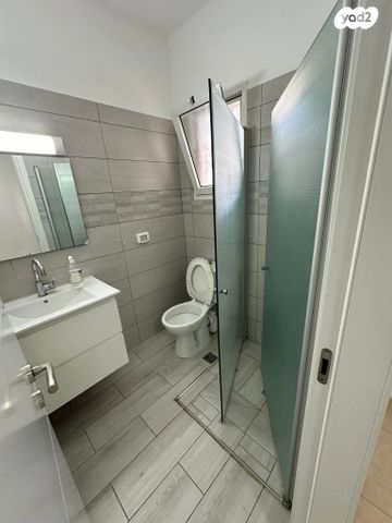 דירת גן, הרצל 135, עין שרה, נהריה